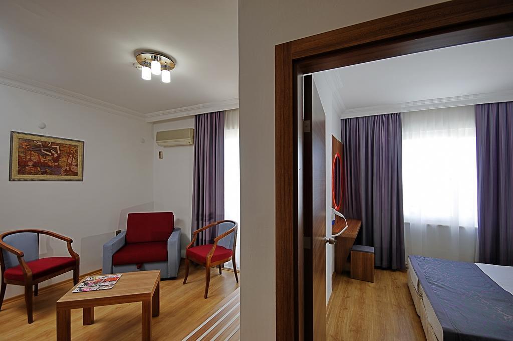 Sealine Hotel Alanya Bilik gambar